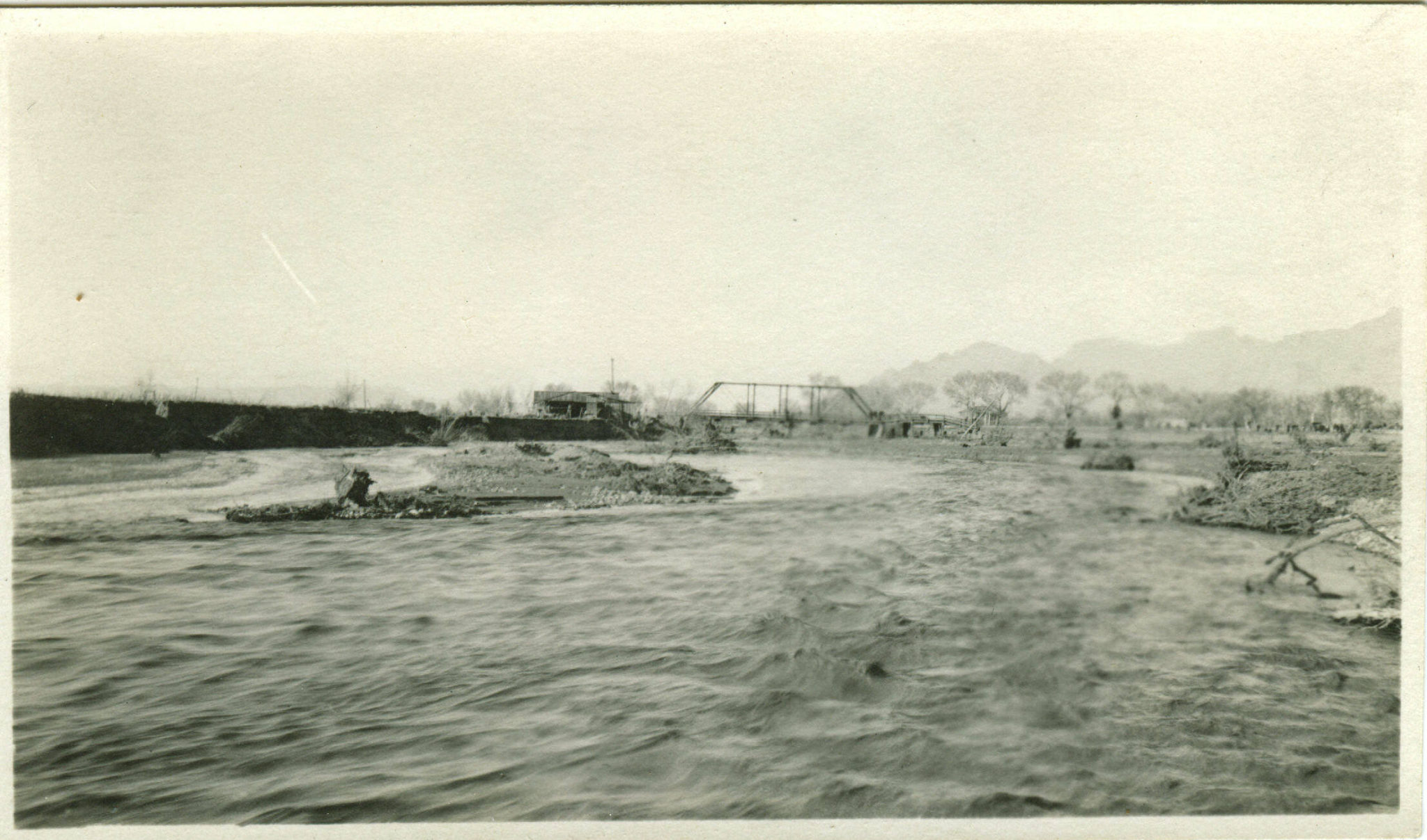 Santa Cruz river flood, Tucson Arizona 1915